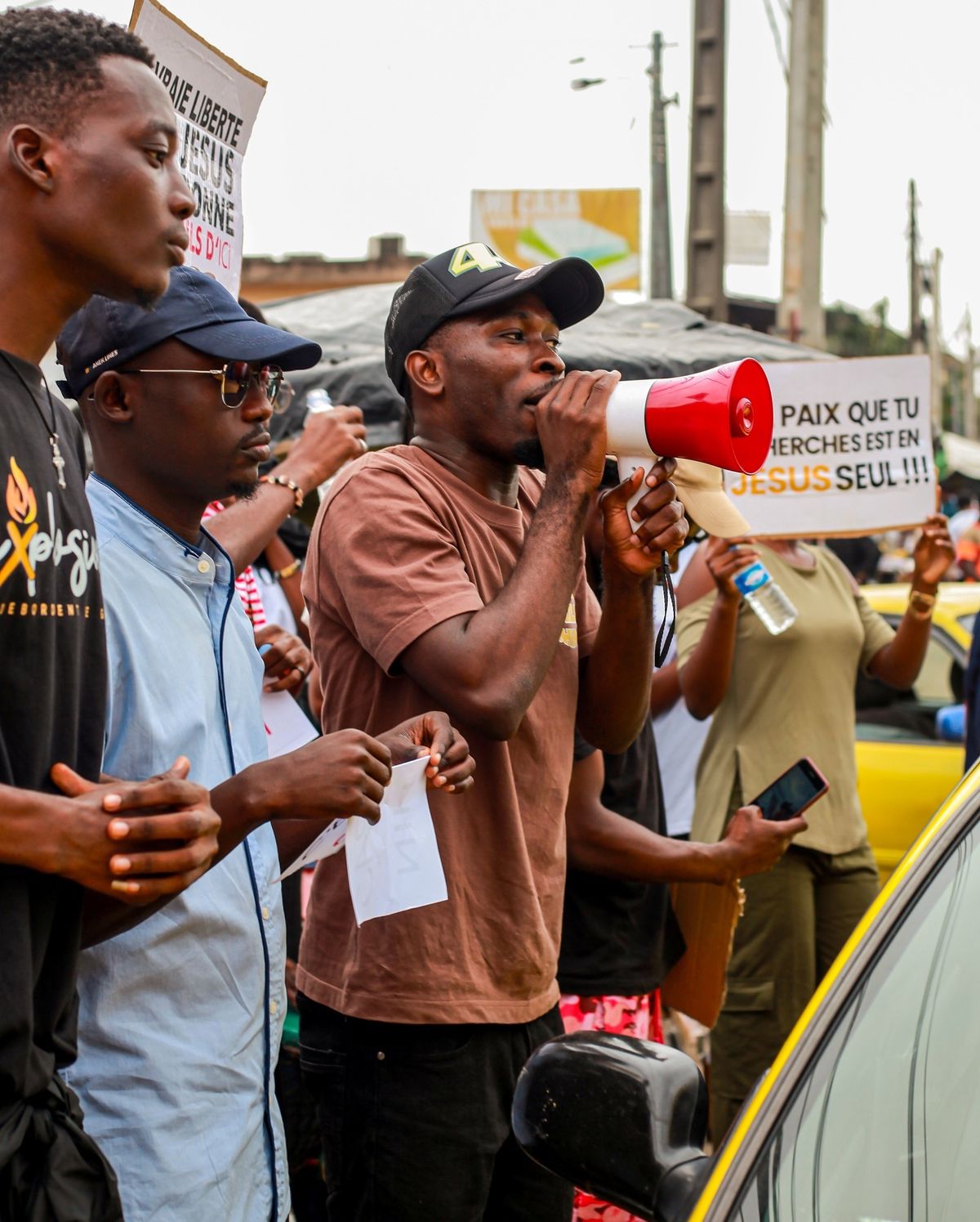 6016cfab5229f91ead9d3a74516ac41c